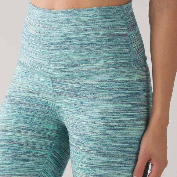 Lululemon | Wunder Under Hi-Rise Space Dye Camo Alberta Lake Fresh Teal Size 6 - Picture 2 of 10